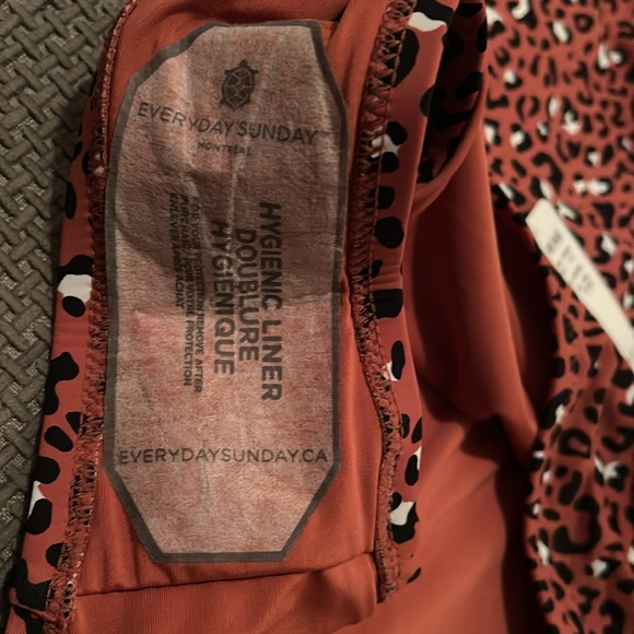 New plus sized leopard bikini bottom from everyday sunday - Picture 3 of 3